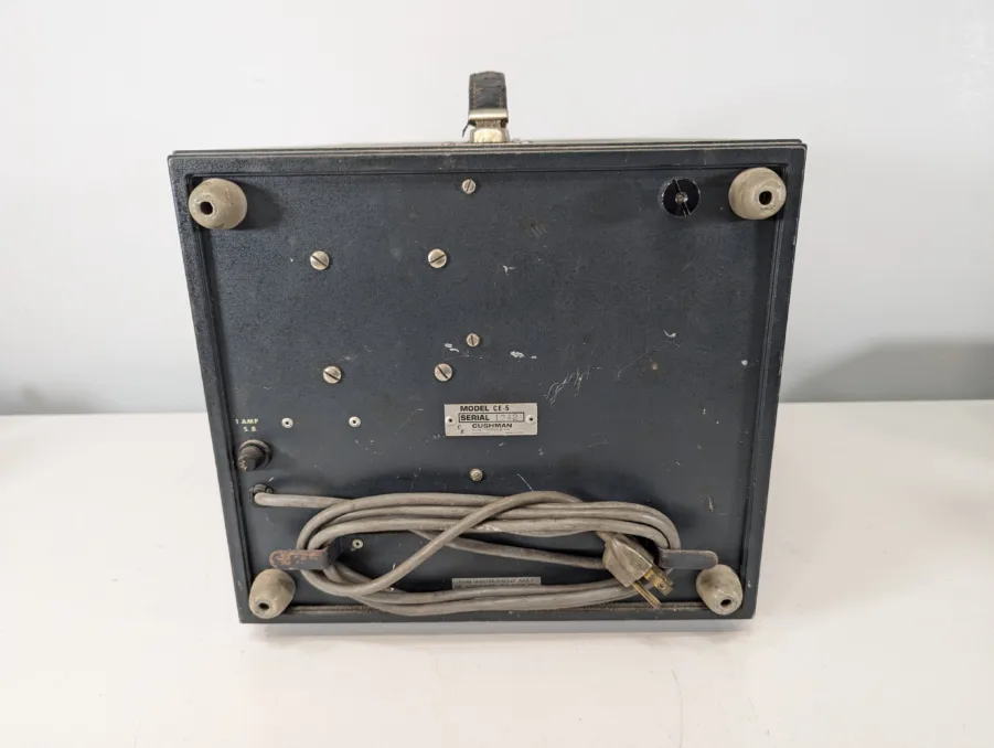 Cushman Electronics CE-5 Communications Monitor - Powers On - For Parts - Image 5