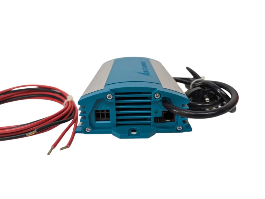 Mastervolt IVO 12/15-2 43011500 Battery Charger For 12V Systems - 220VAC Input -NEW Open Box - Image 3