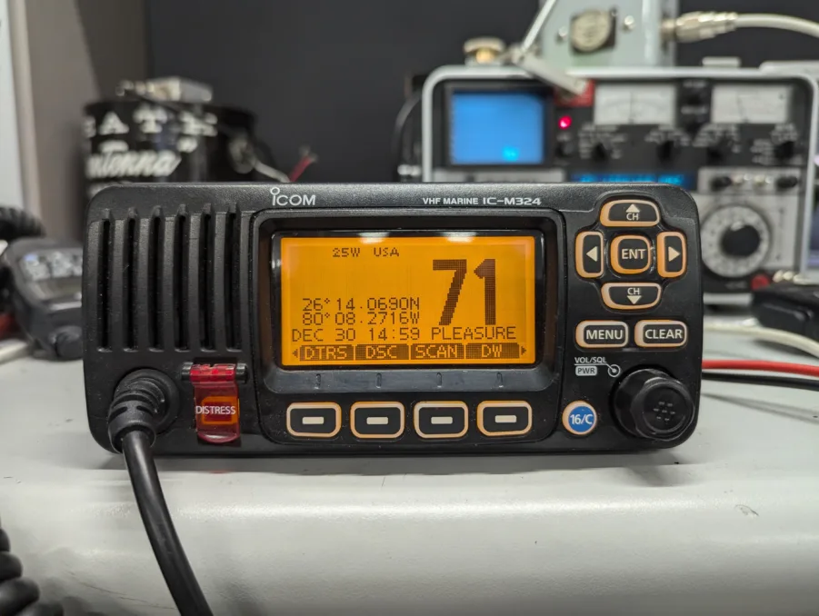 Icom IC-M324 Compact Marine VHF Radio - Tested - Image 2