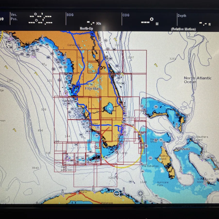Raymarine e125 12.1" HybridTouch MFD w/ Sun Cover *Internal GPS* - E70023 - 90 Day Warranty*! - Image 7
