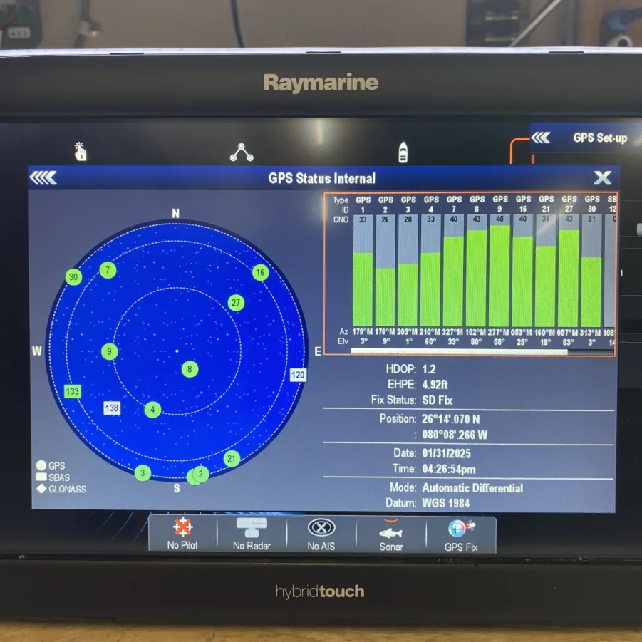 Raymarine e125 12.1" HybridTouch MFD w/ Sun Cover *Internal GPS* - E70023 - 90 Day Warranty*! - Image 9