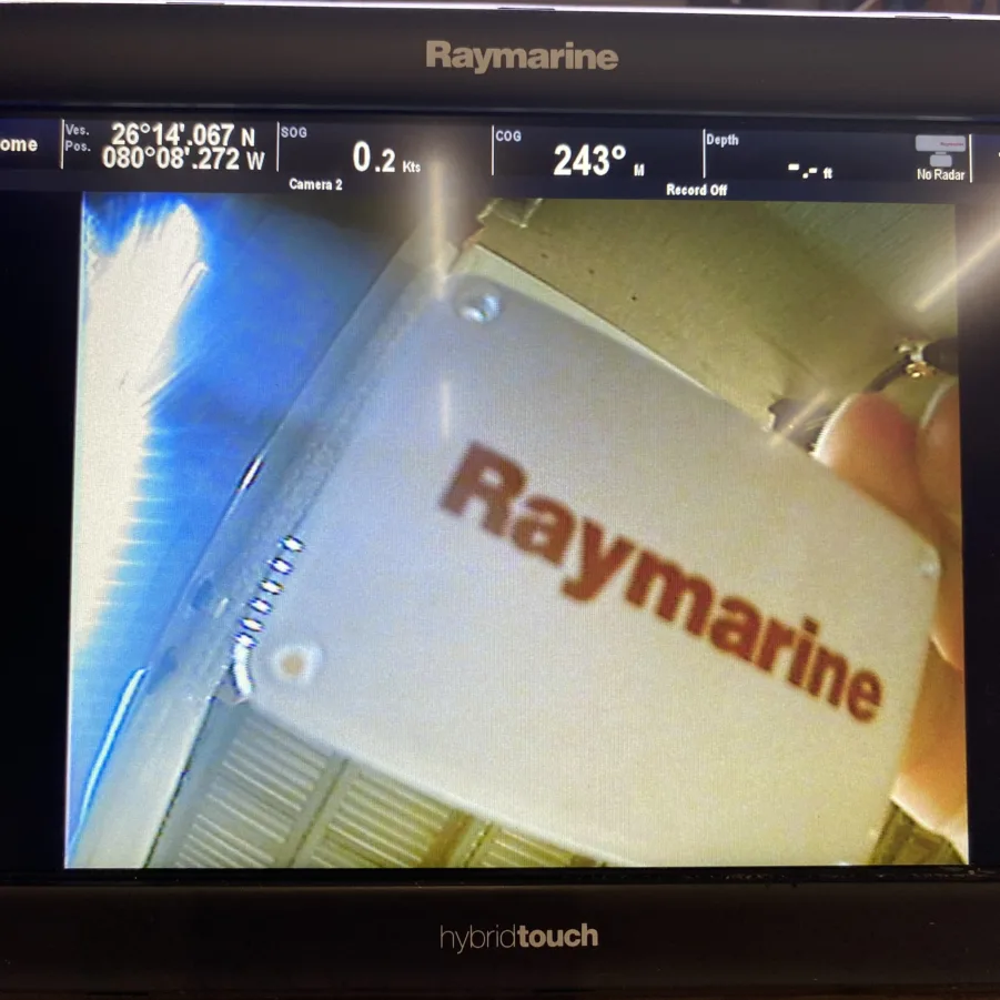 Raymarine e125 12.1" HybridTouch MFD w/ Sun Cover *Internal GPS* - E70023 - 90 Day Warranty*! - Image 11