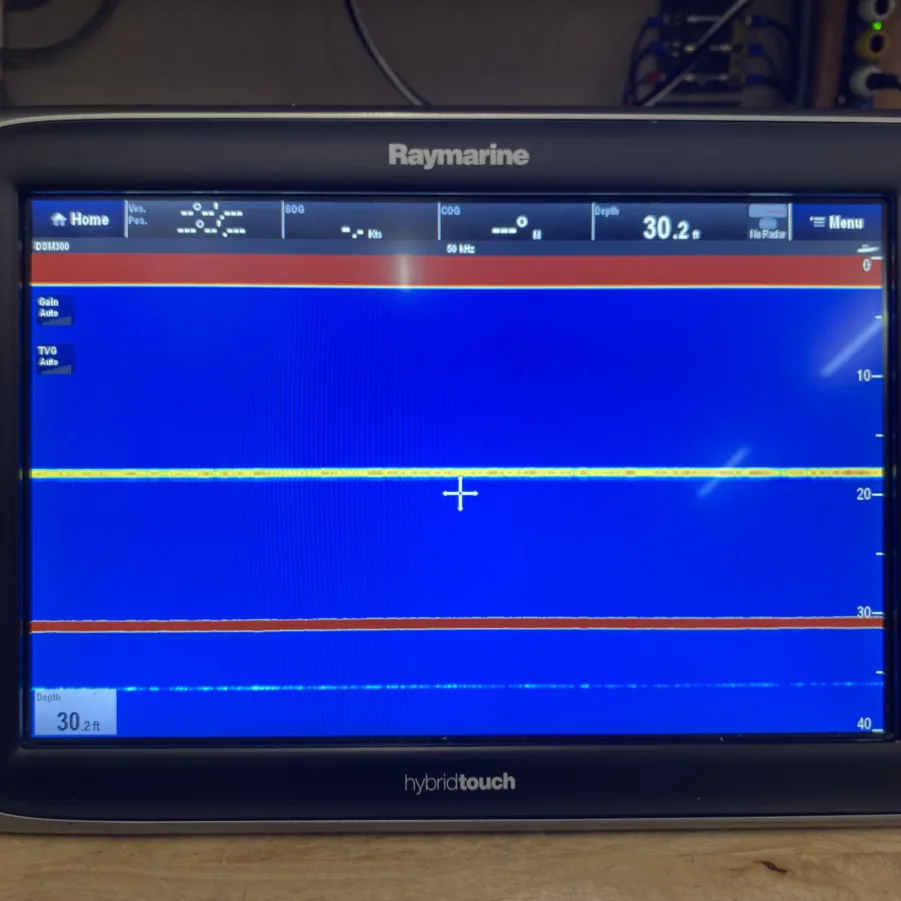 Raymarine e125 12.1" HybridTouch MFD w/ Sun Cover *Internal GPS* - E70023 - 90 Day Warranty*! - Image 8