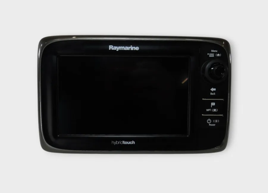 Raymarine e7 HybridTouch MFD - 7" Touchscreen with Sun Cover - E62354 - Good Condition *TESTED!* - Image 2