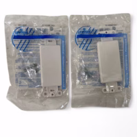 Leviton 80414-W Blank Decora Adapter Plate W/ Mounting Screws - White **Lot of 2**