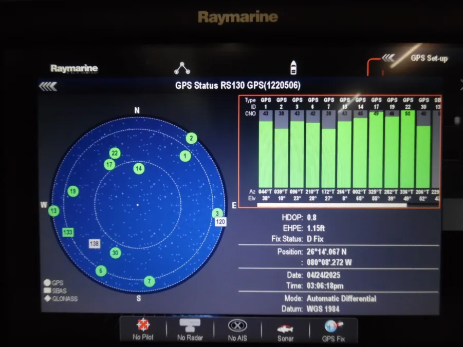 Raymarine c125 12" MFD - w/Rubber Sun Cover - E70013 - *Great Condition - 90 Day Warranty*! - Image 9