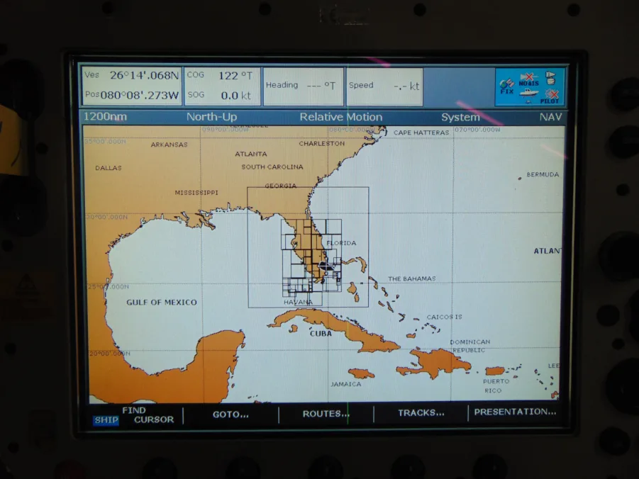 Raymarine E120 Classic MFD E02013 w/Bezel & Sun Cover MME Refurb. New LCD Rebuilt BL 90 Day Wnty! - Image 8
