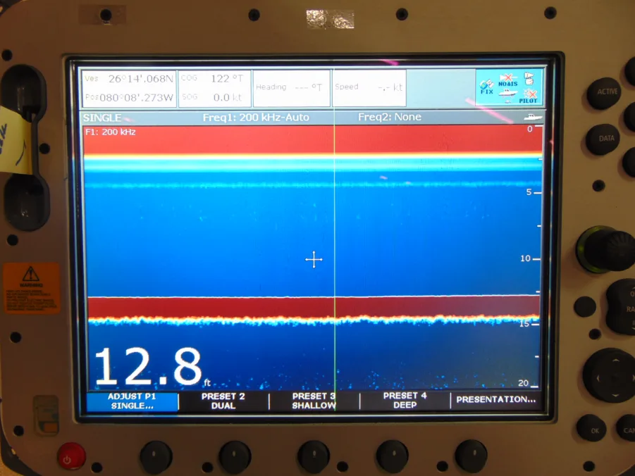 Raymarine E120 Classic MFD E02013 w/Bezel & Sun Cover MME Refurb. New LCD Rebuilt BL 90 Day Wnty! - Image 9