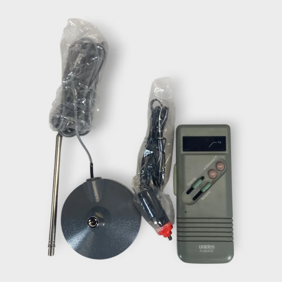 Uniden Karate - Rescue Radio - Handheld CB Radio  - Vintage - Complete - Free Shipping - Image 2