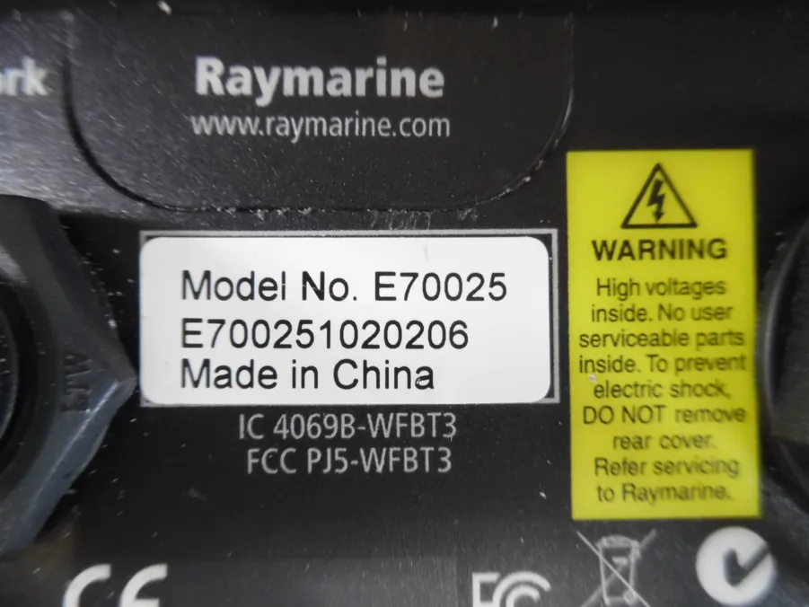 Raymarine e165 15.4" HybridTouch Multifunction Display w/Sun Cover -E70025 -Tested *90 Day Warranty* - Image 6