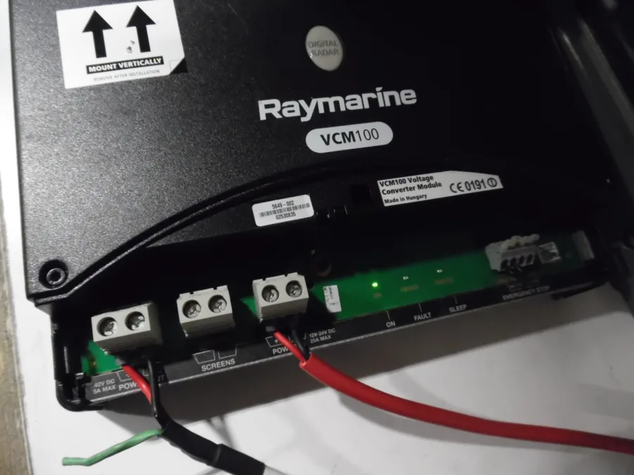 Raymarine 4kW 48″ Enhanced HD Digital Open Array E52069E with *NEW* 5m Radar Cable *REFURBISHED!* - Image 11