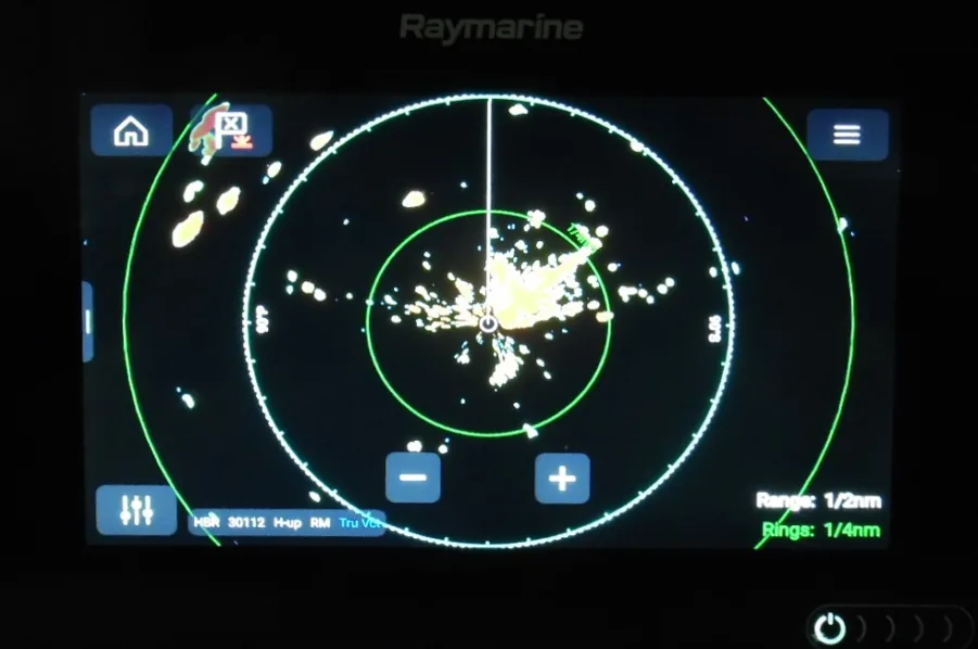 Raymarine 4kW 48″ Enhanced HD Digital Open Array E52069E with *NEW* 5m Radar Cable *REFURBISHED!* - Image 15