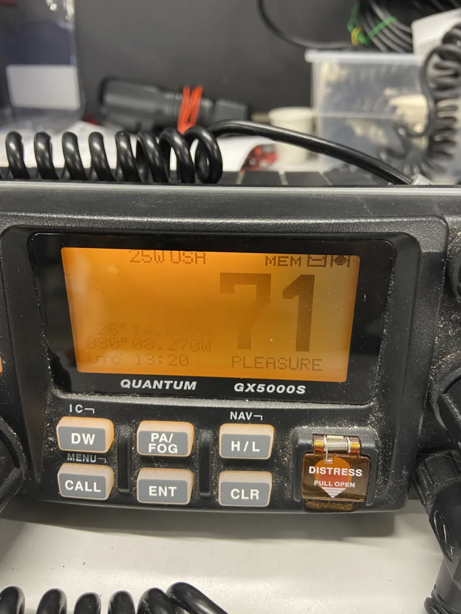 Standard Horizon Quantum GX5000S Marine DSC VHF Radio with Handset- Free Shipping - Image 11