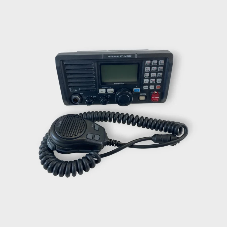 Icom IC-M602 VHF Mobile Marine Transeiver W/ HM-136B Fist Mic - USED - Tested - Great Condition