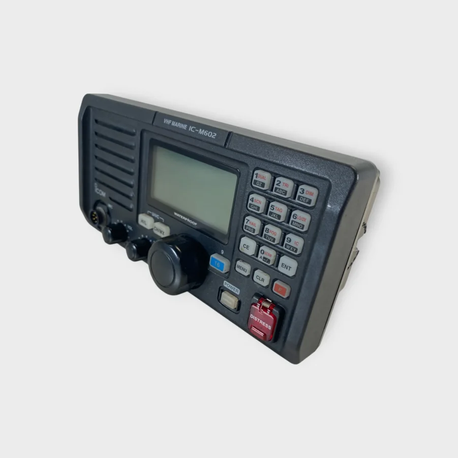Icom IC-M602 VHF Mobile Marine Transeiver W/ HM-136B Fist Mic - USED - Tested - Great Condition - Image 2