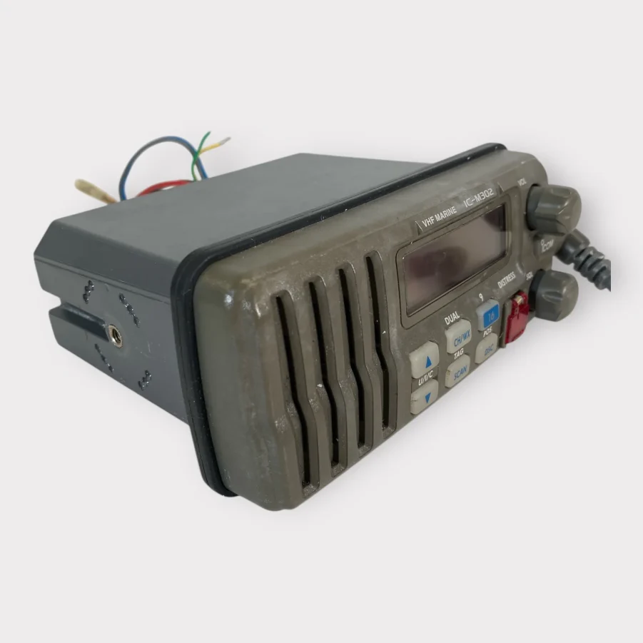Icom IC-M302 DSC VHF Marine Radio Transceiver W/ HM-141G Hand Mic - Tested - Image 5