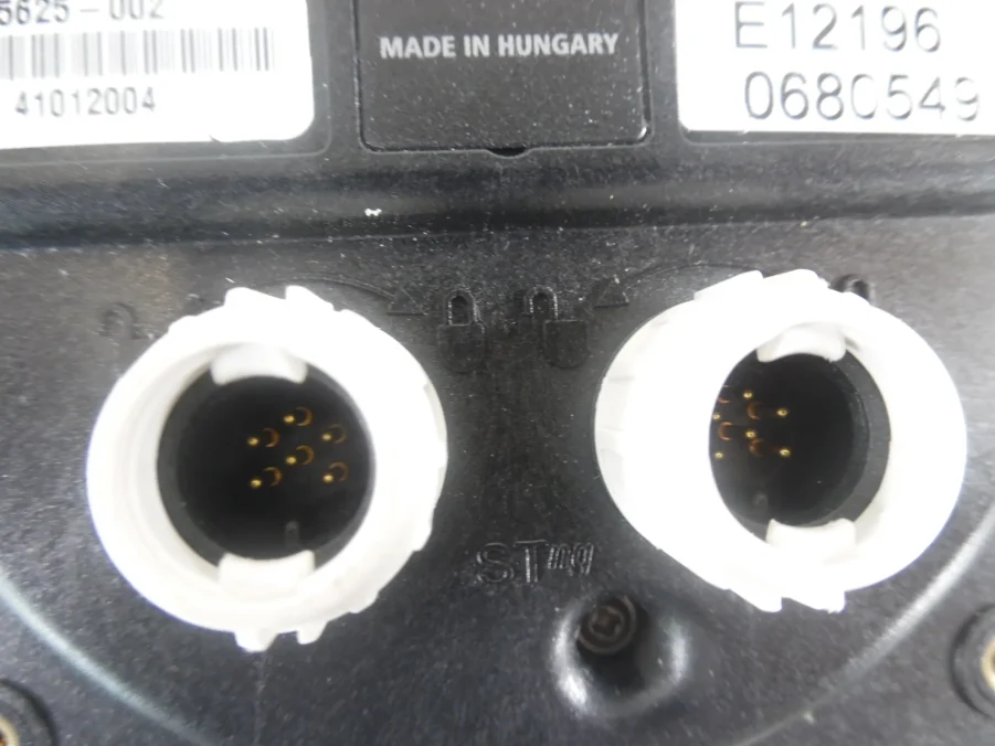 Raymarine ST70 E12196 Marine Autopilot Control Head - Image 10